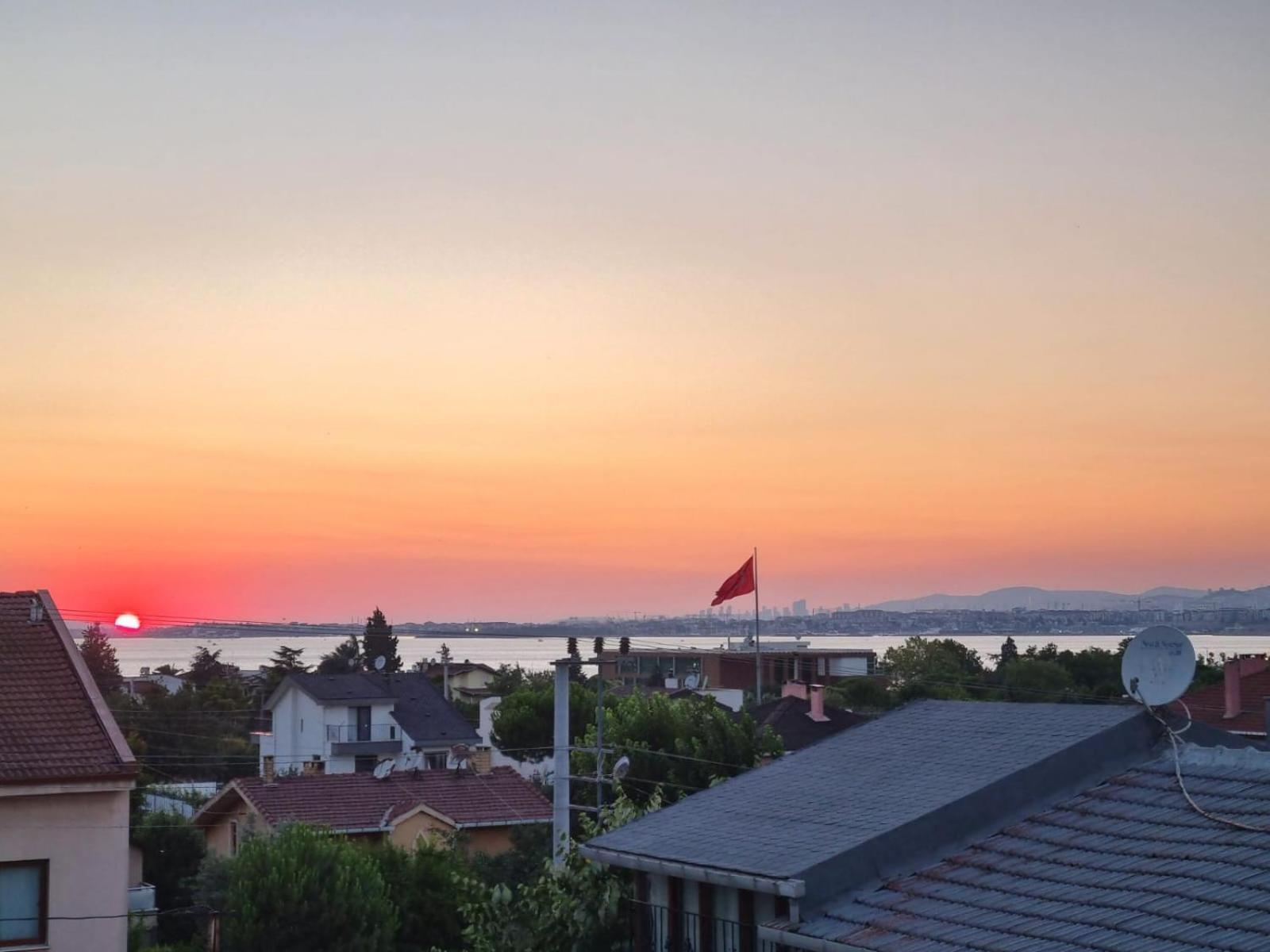Modern Apartment In Very Quiet Location In Darica, Istanbul エクステリア 写真