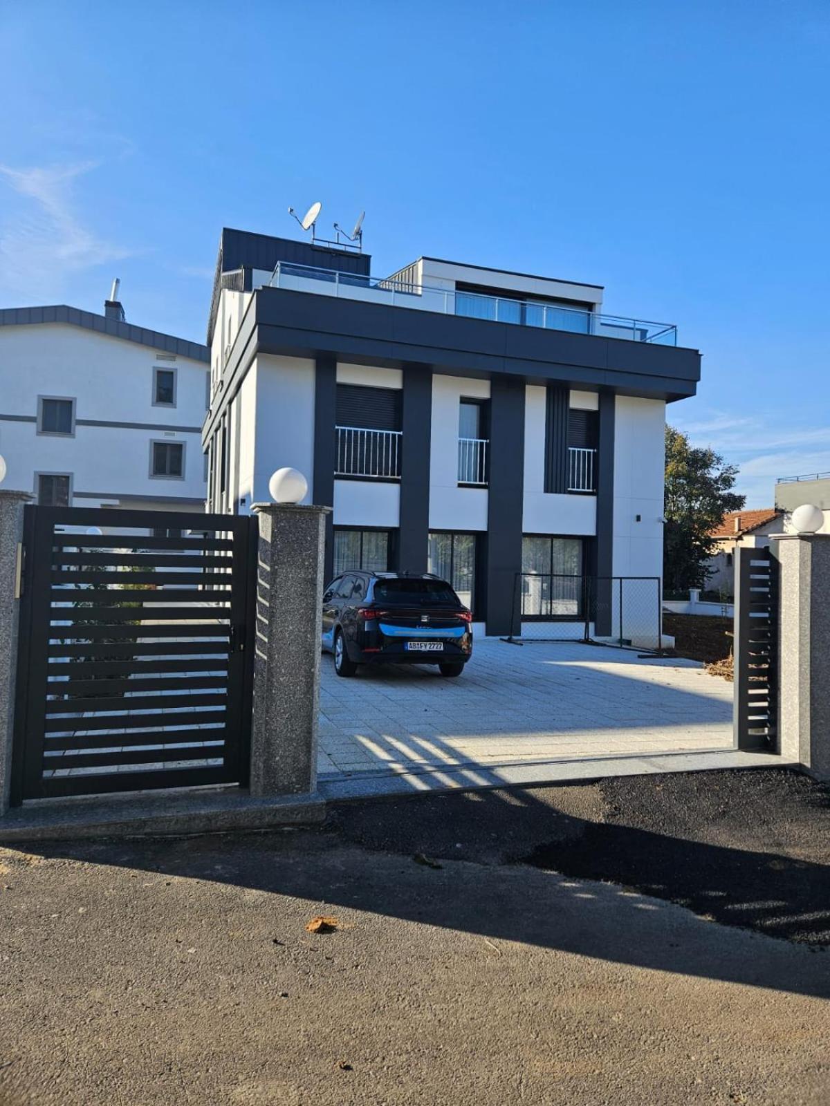 Modern Apartment In Very Quiet Location In Darica, Istanbul エクステリア 写真